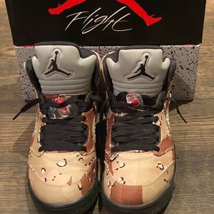 Jordan 5 Retro “Supreme Desert Camo”